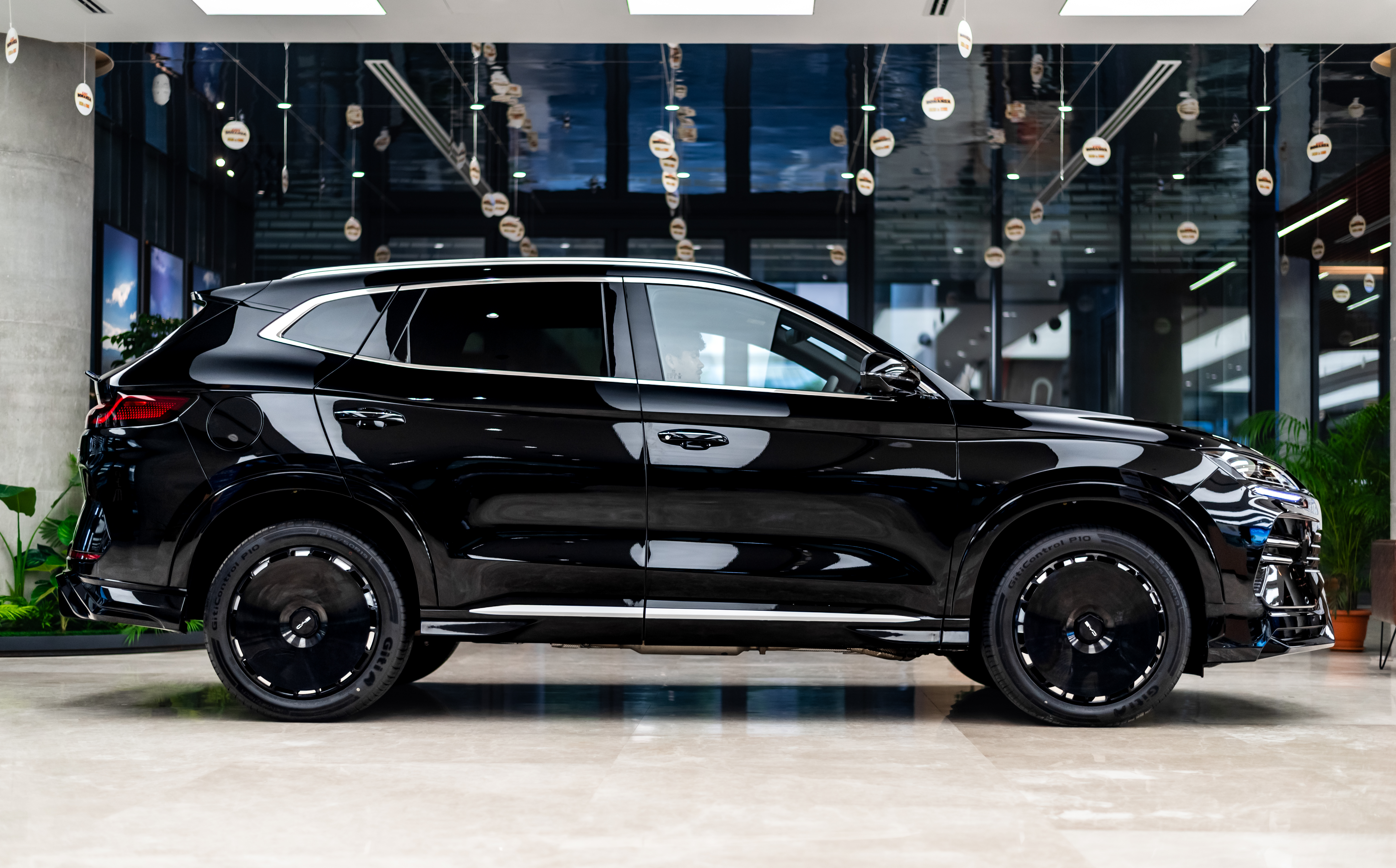 Gallery — BYD Sealion 6 Cosmos Black